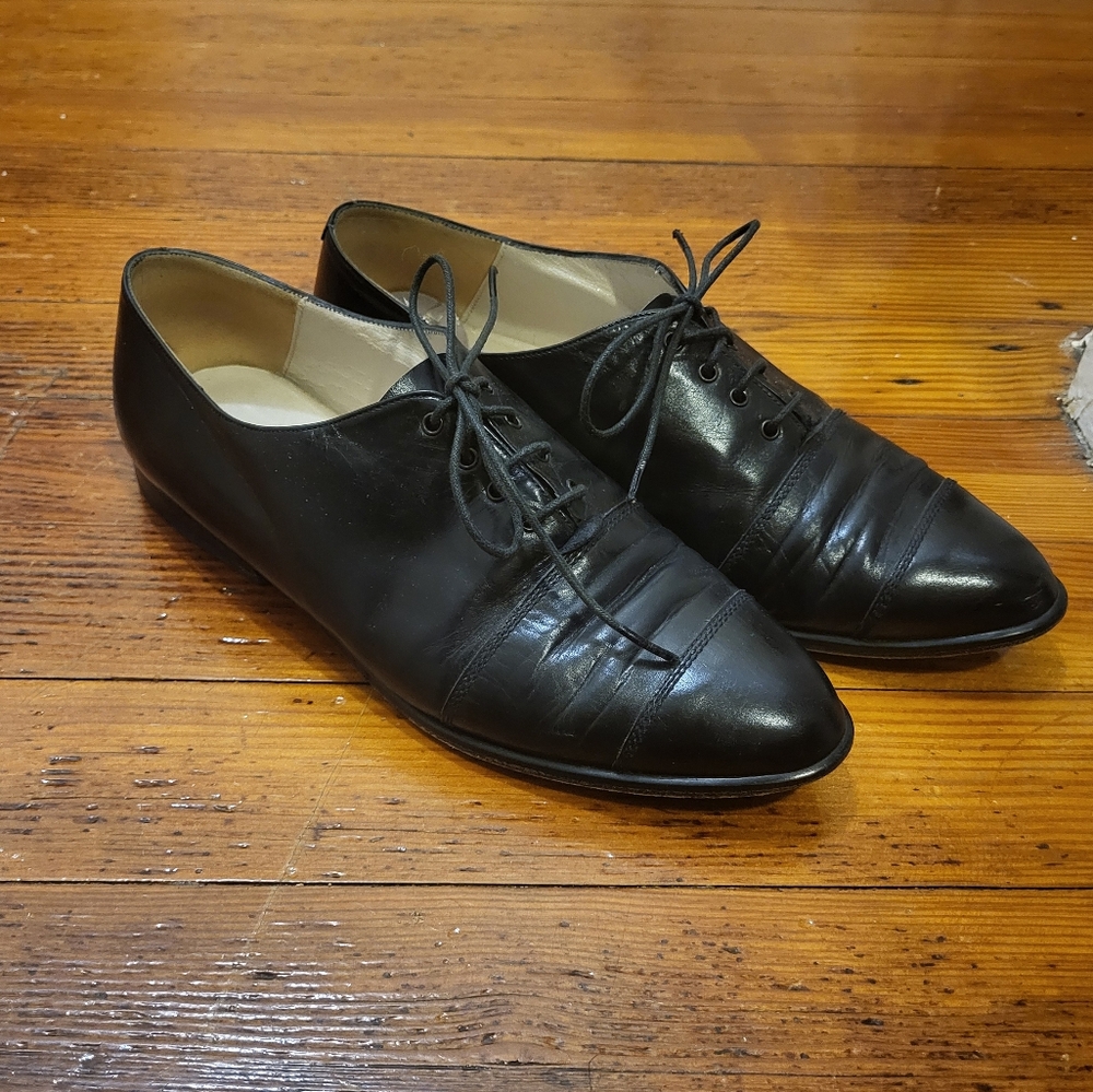 Vintage Black Leather Loafers
